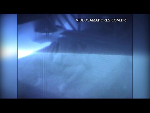 ❤️ Marido filma esposa fodendo o vizinho e descobre que ele é um cornudo ️❌ Porno real em porno pt-br.liporno.ru ❤